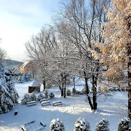 Δωμάτια σε οικογενειακή κατοικία Lawendowe Wzgorze Zachelmie (Jelenia Gora)