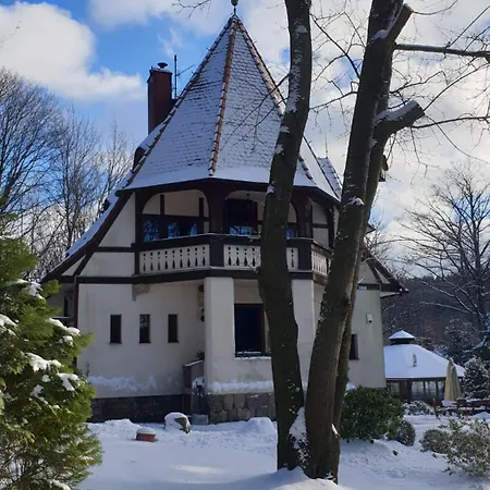 홈스테이 Lawendowe Wzgorze Zachelmie (Jelenia Gora)